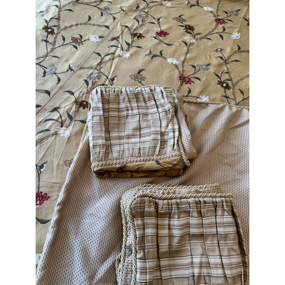 VTG Eastern Accents KING Duvet & Pillow Shams Set Silk embroidered Floral Gold - Picture 16 of 16